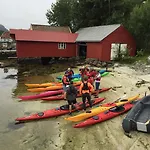 Solund Leileghetshotell Апарт-отель Hardbakke