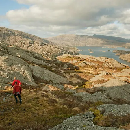 Ξενοδοχείο με διαμερίσματα Solund Leileghetshotell