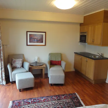 Hotel apartamentowy Solund Leileghetshotell 3*